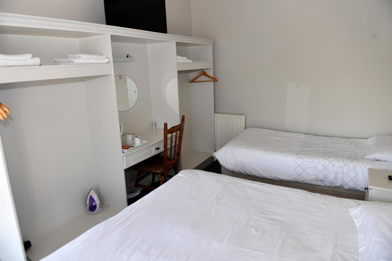 Railway House Guest House 穆林加尔 外观 照片